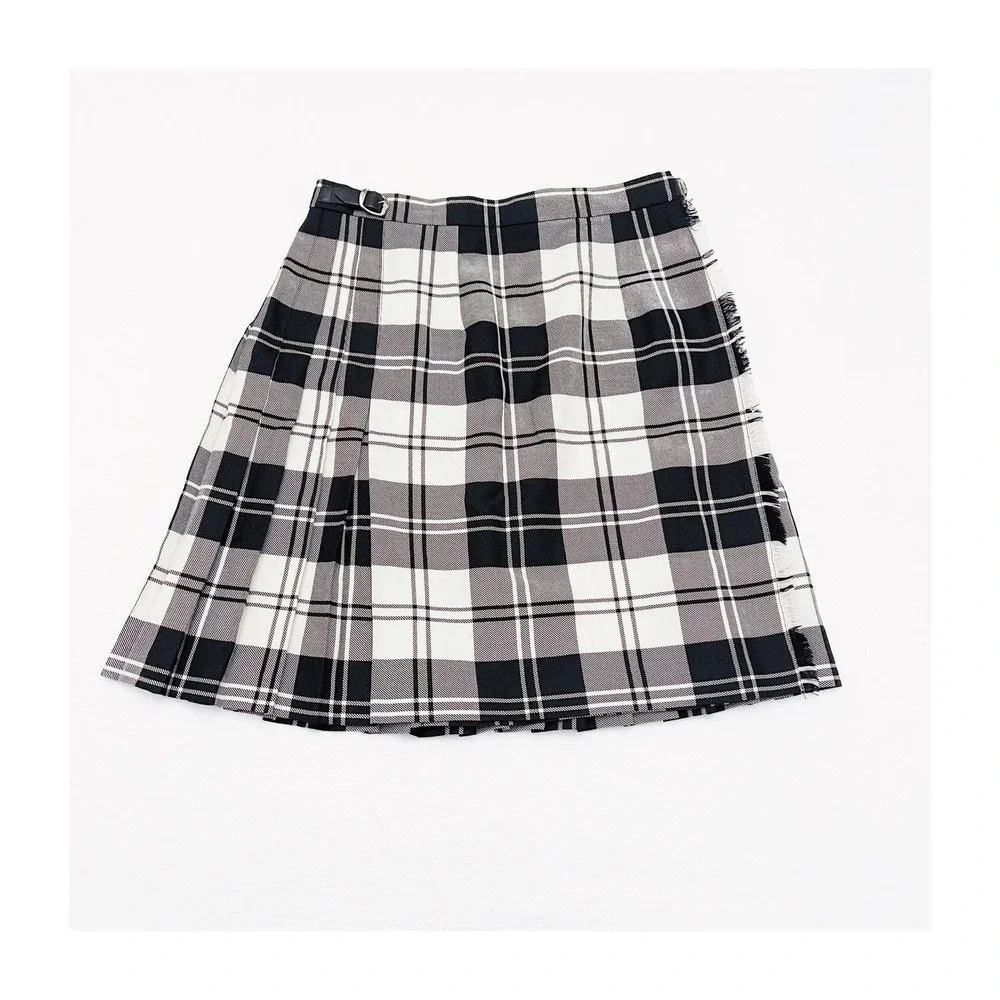 O'Neil of Dublin Ireland Plaid Black and White Pencil Skirt SZ8